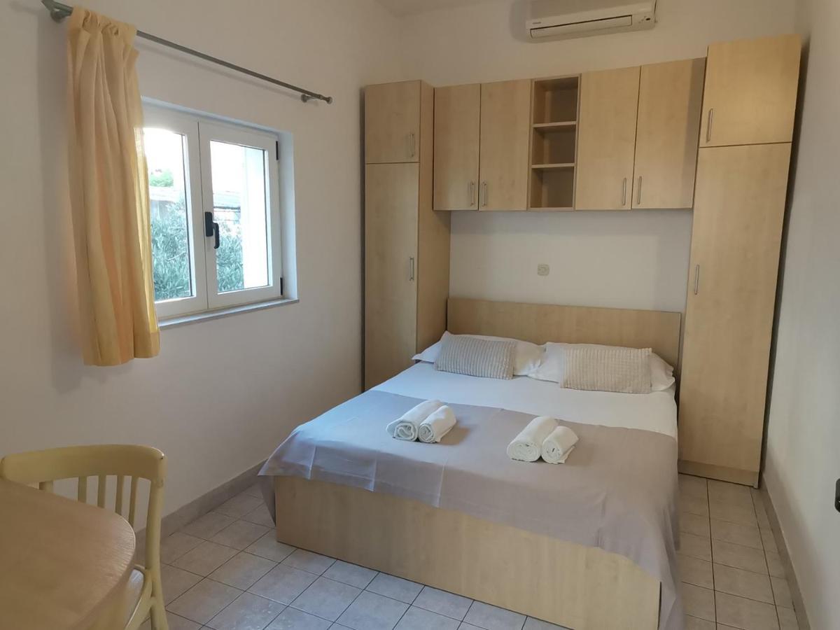 Vila Snjezana Tučepi Εξωτερικό φωτογραφία