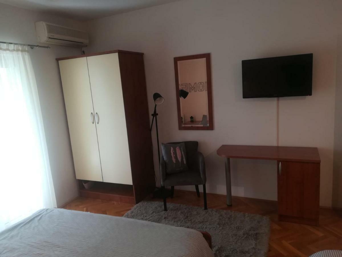 Vila Snjezana Tučepi Εξωτερικό φωτογραφία